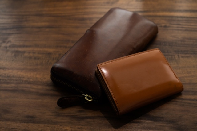 茶色の財布